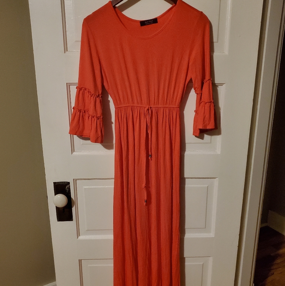 Women's Maxi Dress Size Small EUC